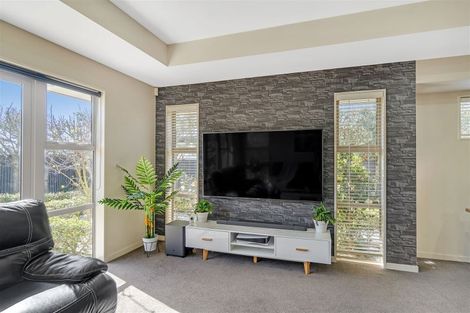 Photo of property in 31 Factory Road, Belfast, Christchurch, 8051