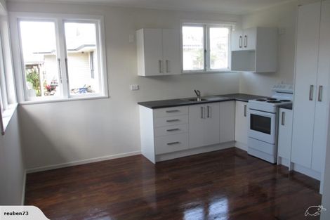 Photo of property in 440 West Coast Road, Glen Eden, Auckland, 0602