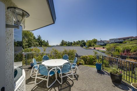 Photo of property in 44 Rochfort Road, Havelock North, 4130