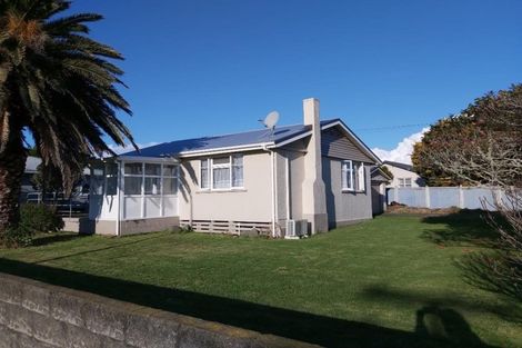 Photo of property in 48 Mouatt Street, Waitara, 4320