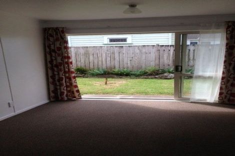 Photo of property in 8-10 Harris Road, Mount Wellington, Auckland, 1051