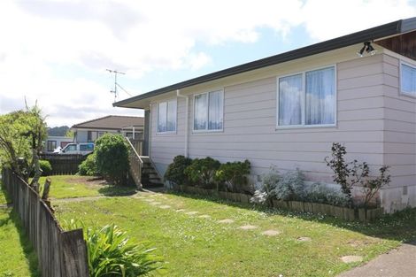 Photo of property in 32 Armada Drive, Ranui, Auckland, 0612
