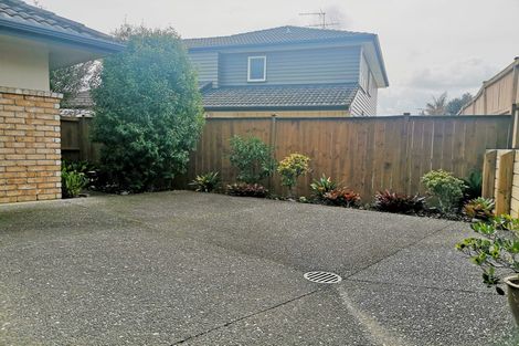 Photo of property in 12 Pennygale Close, Flat Bush, Auckland, 2016