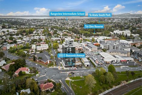 Photo of property in 102/1 Buscomb Avenue, Henderson, Auckland, 0610