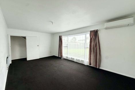 Photo of property in 20 Cook Street, Marfell, New Plymouth, 4310