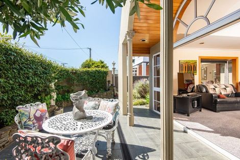 Photo of property in 28 Ings Avenue, Saint Clair, Dunedin, 9012