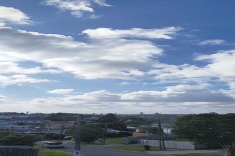 Photo of property in 7 Condliffe Place, New Windsor, Auckland, 0600