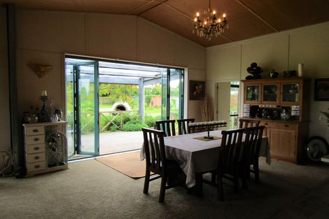 Photo of property in 6 Nikau Place, Edgecumbe, 3120