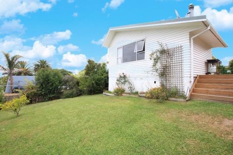 Photo of property in 5 Orne Street, Torbay, Auckland, 0630