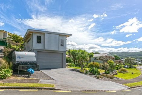 Photo of property in 112 Oratia Place, Onemana, Whangamata, 3691