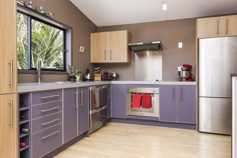 Photo of property in 167 Woodlands Park Road, Titirangi, Auckland, 0604