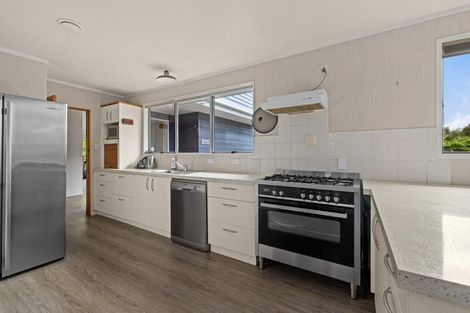 Photo of property in 84 Rangitane Loop Road, Kerikeri, 0294