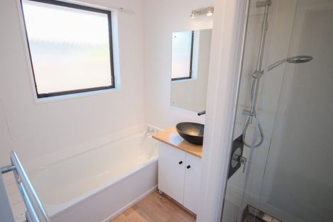 Photo of property in 8 Mervyn Drive, Avondale, Christchurch, 8061