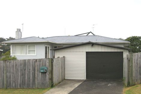 Photo of property in 2/20 O'donn Avenue, Beach Haven, Auckland, 0626