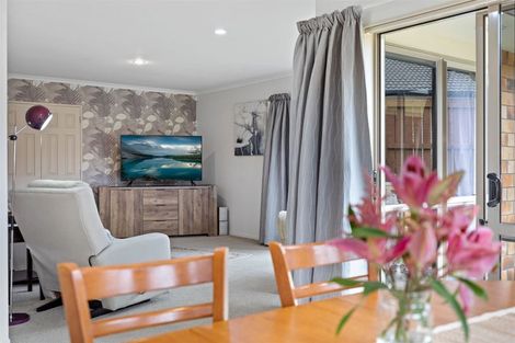 Photo of property in 87 Awaiti Place, Hairini, Tauranga, 3112