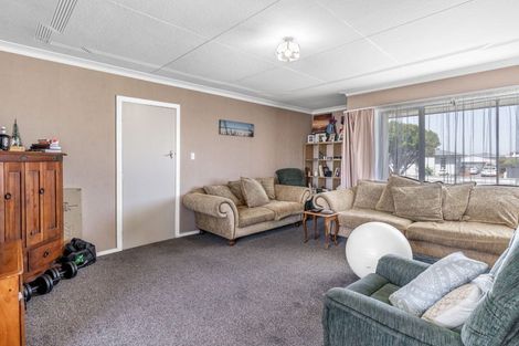 Photo of property in 3 Stapleton Street, Kingswell, Invercargill, 9812