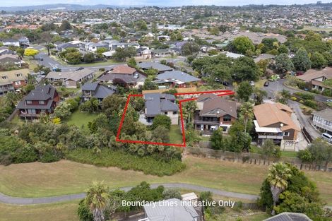 Photo of property in 7 Sheffield Place, Botany Downs, Auckland, 2010