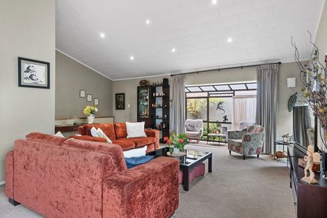 Photo of property in 31 Resthill Crescent, Glenview, Hamilton, 3206