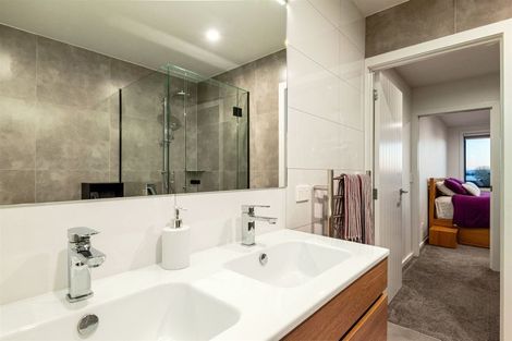 Photo of property in 14b Corrella Road, Belmont, Auckland, 0622