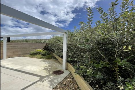 Photo of property in 2a Ellen Avenue, Hillcrest, Auckland, 0627