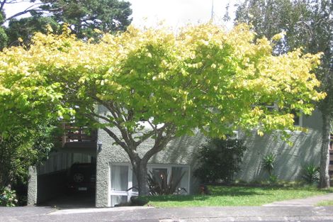 Photo of property in 60 Fowler Street, Northcote, Auckland, 0627