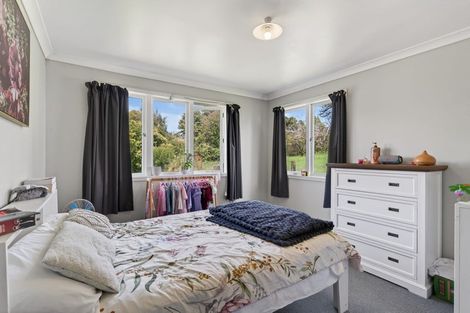 Photo of property in 2 View Street, Maungaturoto, 0520