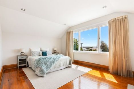 Photo of property in 18 Merlewood Avenue, Cashmere, Christchurch, 8022