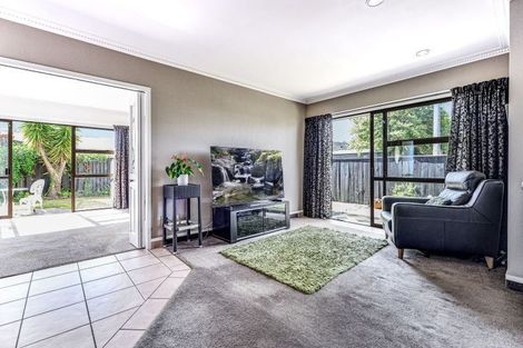 Photo of property in 38 Braid Road, St Andrews, Hamilton, 3200