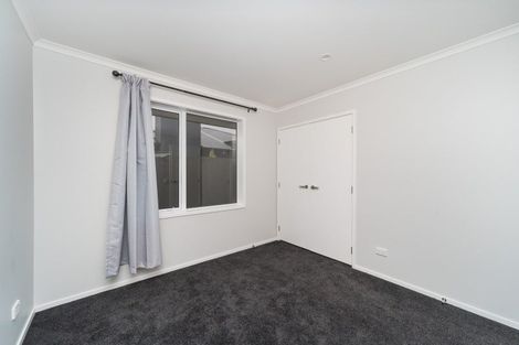 Photo of property in 9 Mediterranean Grove, Fitzherbert, Palmerston North, 4410