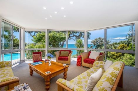 Photo of property in 50 Cliff Road, Torbay, Auckland, 0630
