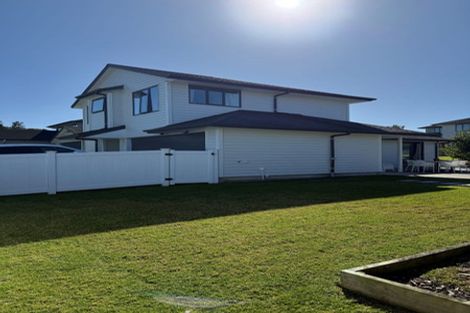 Photo of property in 6 Maylee Crescent, Gulf Harbour, Whangaparaoa, 0930