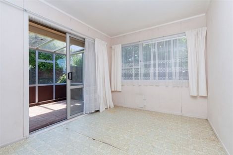 Photo of property in 84 Stanniland Street, Sunnyhills, Auckland, 2010