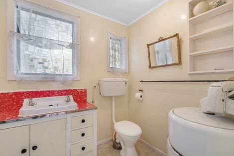 Photo of property in 2 Wood Street, Mangawhai Heads, Mangawhai, 0505