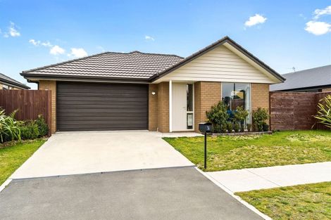 Photo of property in 36 Shillingford Boulevard, Rolleston, 7615
