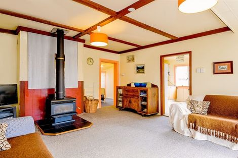 Photo of property in 6 Swansea Street, Middlemarch, 9597