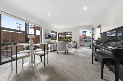 Photo of property in 1/16 Riverside Road, Orewa, 0931