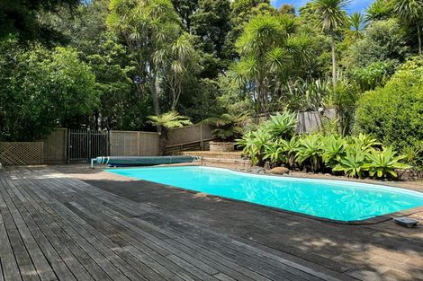 Photo of property in 212 Carter Road, Oratia, Auckland, 0604