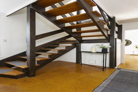 Photo of property in 1/6 Steen Place, Mangere Bridge, Auckland, 2022