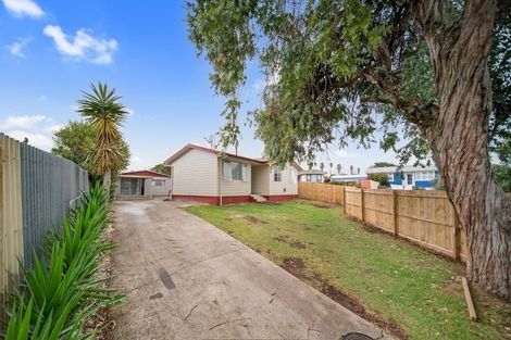 Photo of property in 73 Calthorp Close, Favona, Auckland, 2024
