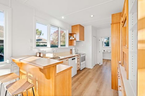 Photo of property in 59 Acacia Avenue, Upper Riccarton, Christchurch, 8041