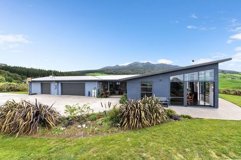 Photo of property in 330 Sainsbury Road, Pirongia, Te Awamutu, 3876