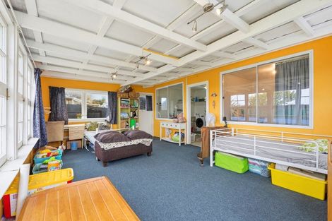 Photo of property in 9 Ramona Avenue, Waitarere Beach, Levin, 5510