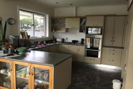 Photo of property in 36 Gilbert Street, New Plymouth, 4310