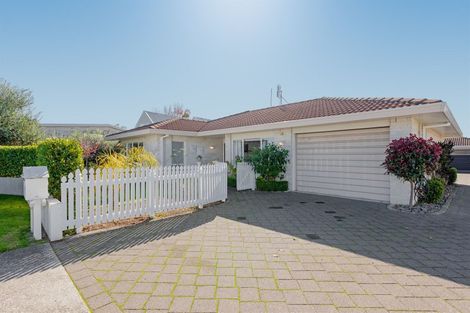 Photo of property in 14a Darraghs Road, Brookfield, Tauranga, 3110