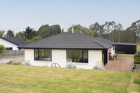 Photo of property in 12a Sussex Street, Weston, Oamaru, 9401