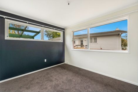 Photo of property in 5 Wanaka Place, Glenview, Hamilton, 3206
