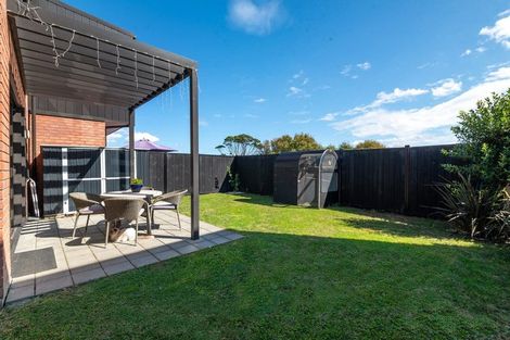 Photo of property in 12 Mahinga Kai Way, Belmont, Auckland, 0622
