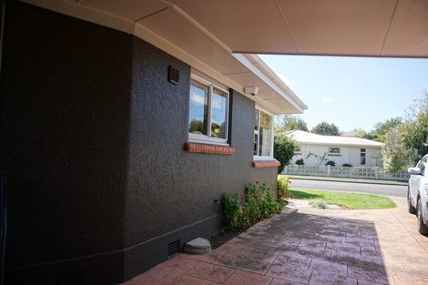 Photo of property in 28 Campbell Street, Havelock North, 4130