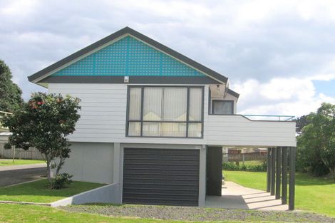 Photo of property in 618a Ocean Road, Whangamata, 3620