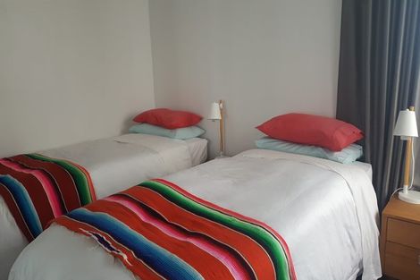 Photo of property in 4 Wilkinson Street, Oriental Bay, Wellington, 6011